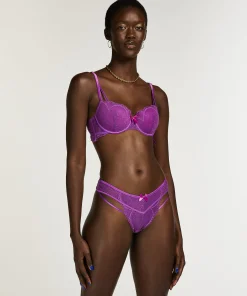 Brazilian Fleur Nyakim<Hunkemöller Clearance