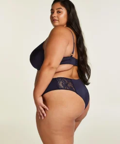 Brazilian Georgia<Hunkemöller Clearance