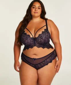 Brazilian Marilee<Hunkemöller Store