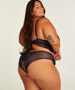 Brazilian Marilee<Hunkemöller Store