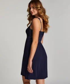 Slipdress Nora Lace<Hunkemöller Fashion