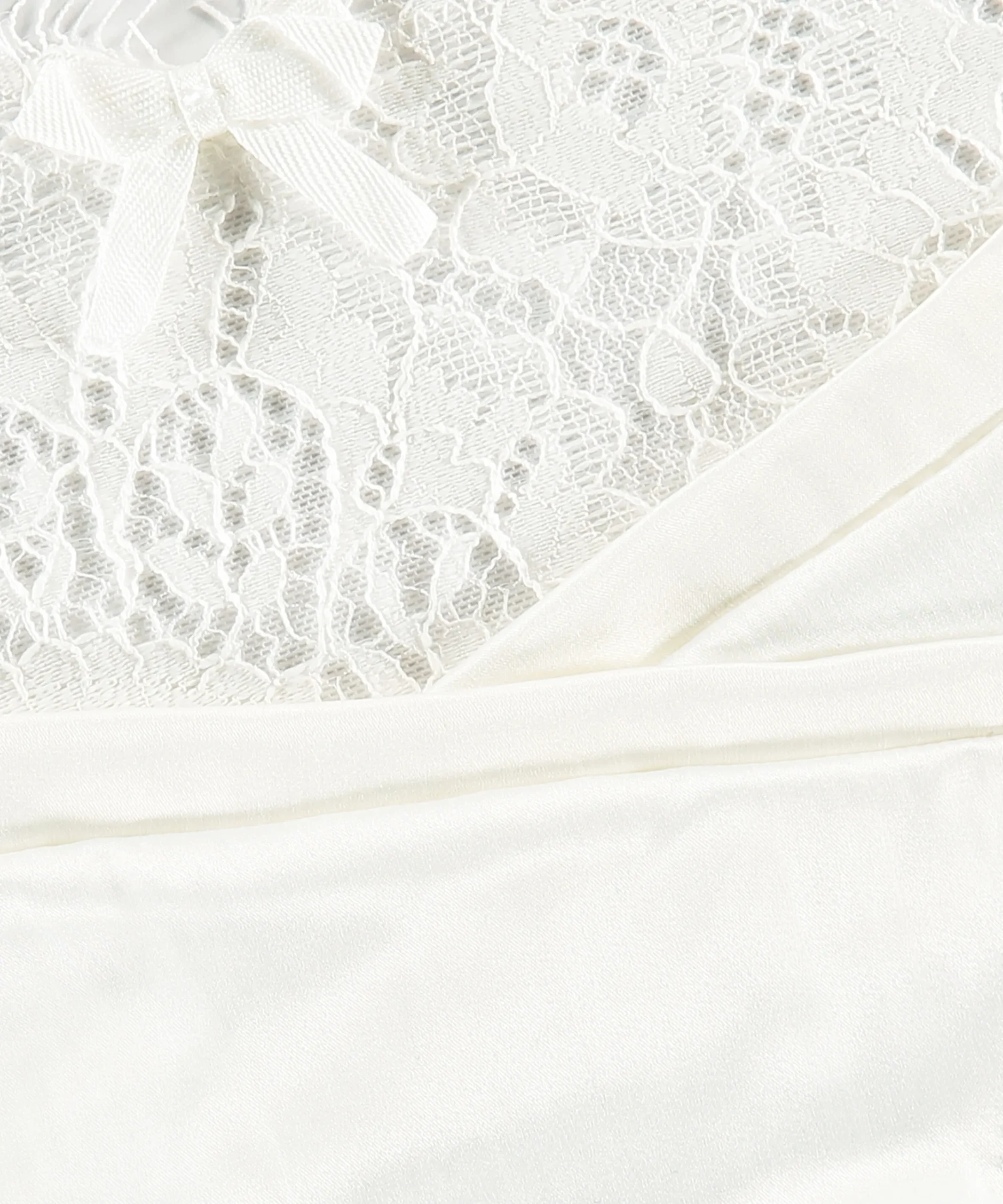 String Hannako<Hunkemöller Discount