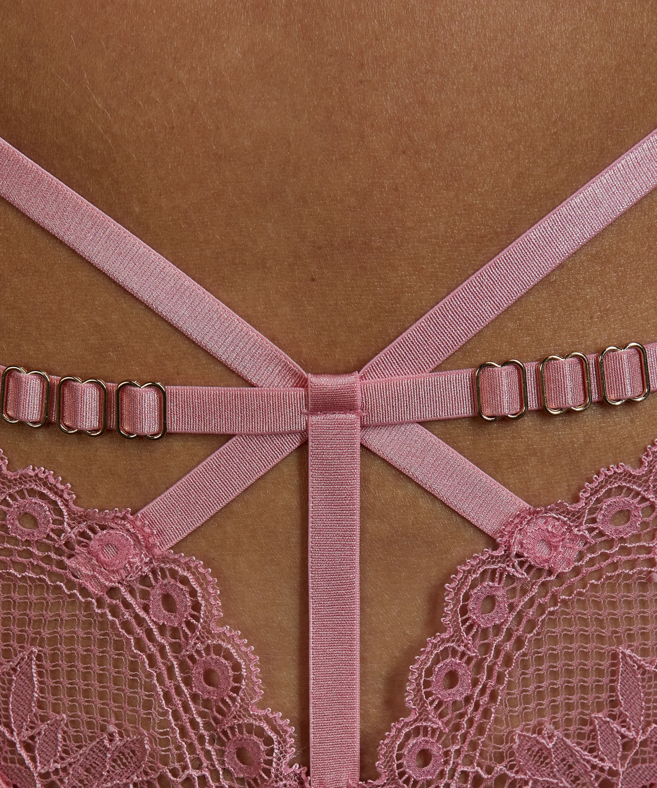 String Roxanne<Hunkemöller New